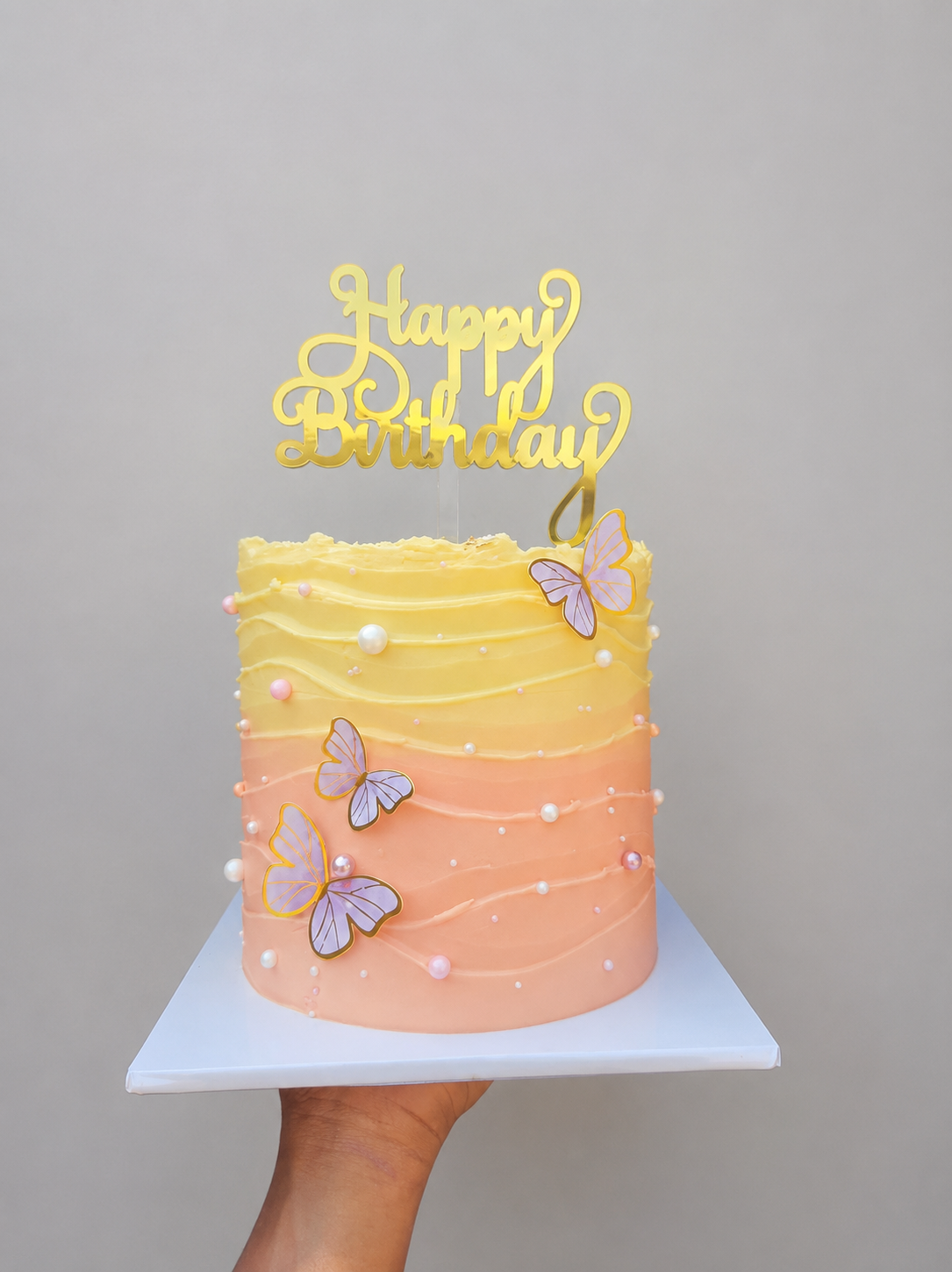 A cake Tonnie baked